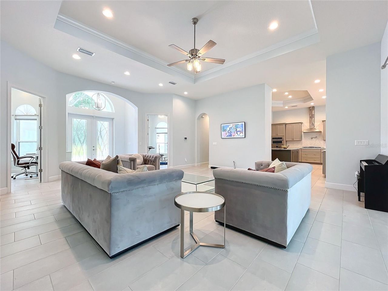 20404 Wolf Springs Court, Clermont, FL 34715 Photo