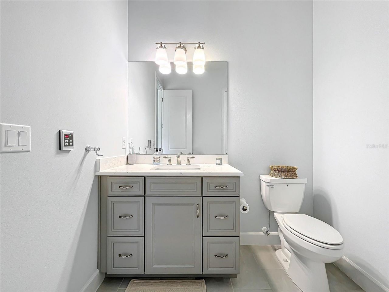 20404 Wolf Springs Court, Clermont, FL 34715 Photo