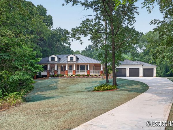 8969 Conservancy Drive NE, Ada, MI 49301