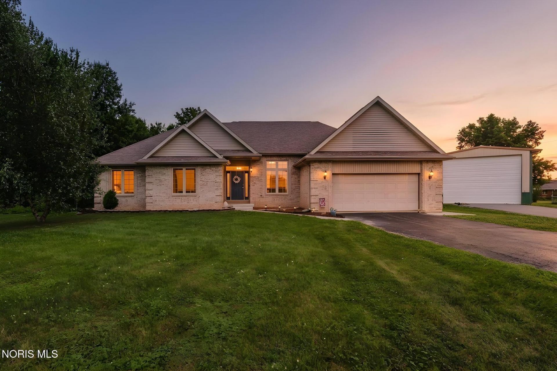 Please Call, Findlay, OH 45840