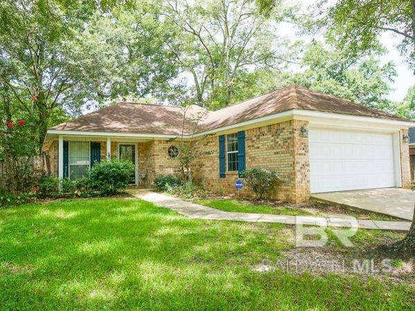 6940 Gray Oaks Drive, Theodore, AL 36582