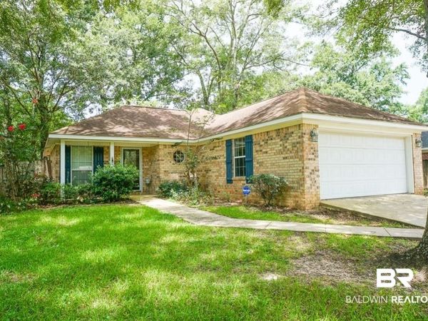 6940 Gray Oaks Drive, Theodore, AL 36582