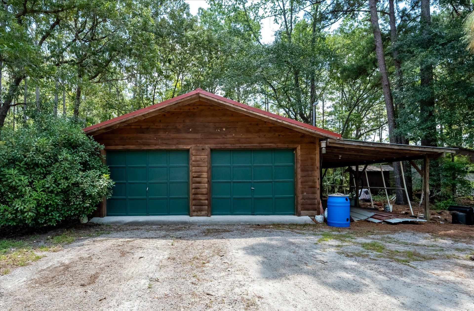 650 Cromwell Lane Photo 40