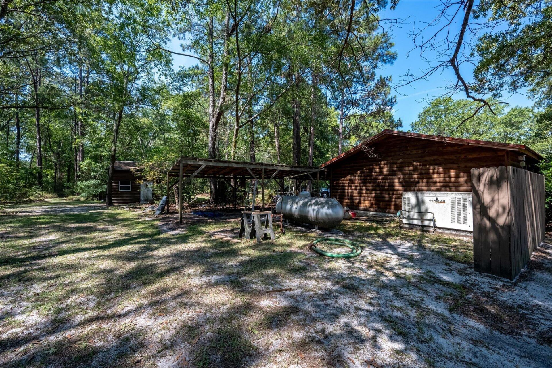 650 Cromwell Lane Photo 44