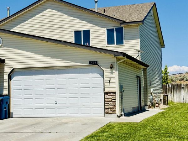 1714 Cinder Loop, Mountain Home, ID 83647