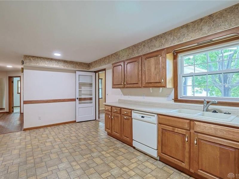 4520 Eisenhower Place, Middletown, OH 45042 Photo 14