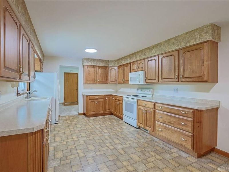 4520 Eisenhower Place, Middletown, OH 45042 Photo 15