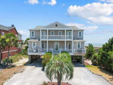 1313 Ocean Boulevard W, Holden Beach, NC 28462