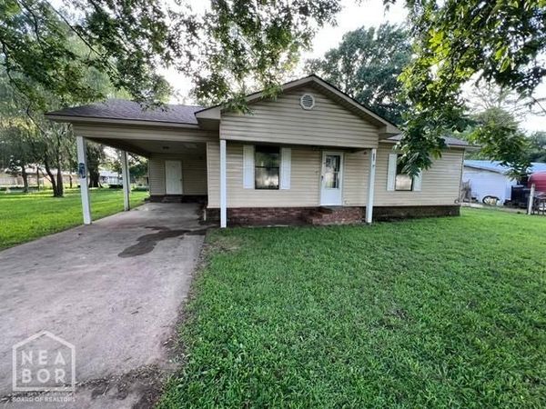 203 S San Francisco S, Caraway, AR 72419