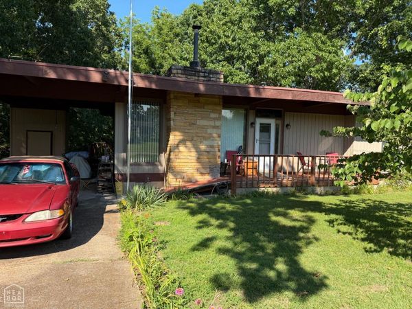 325 Wayne Drive, Lake View, AR 72641