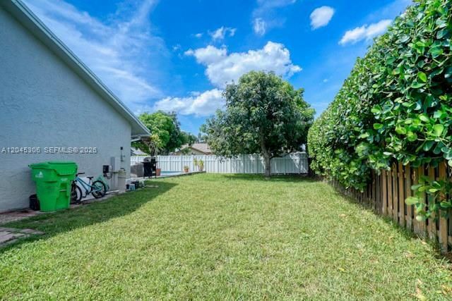 15810 N Wind Cir , Sunrise, FL 33326 Photo