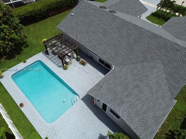 15810 N Wind Cir , Sunrise, FL 33326 Photo