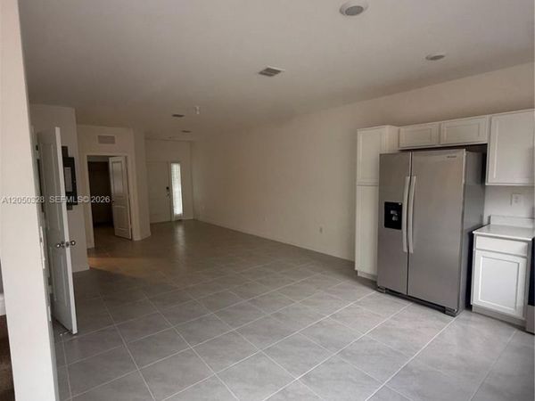 1318 NE 4th Ave , Unit 1318, Florida City, FL 33034