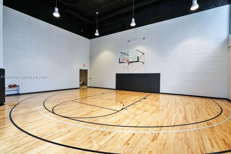 1010 Brickell Ave, Unit 1403, Miami, FL 33131 Photo