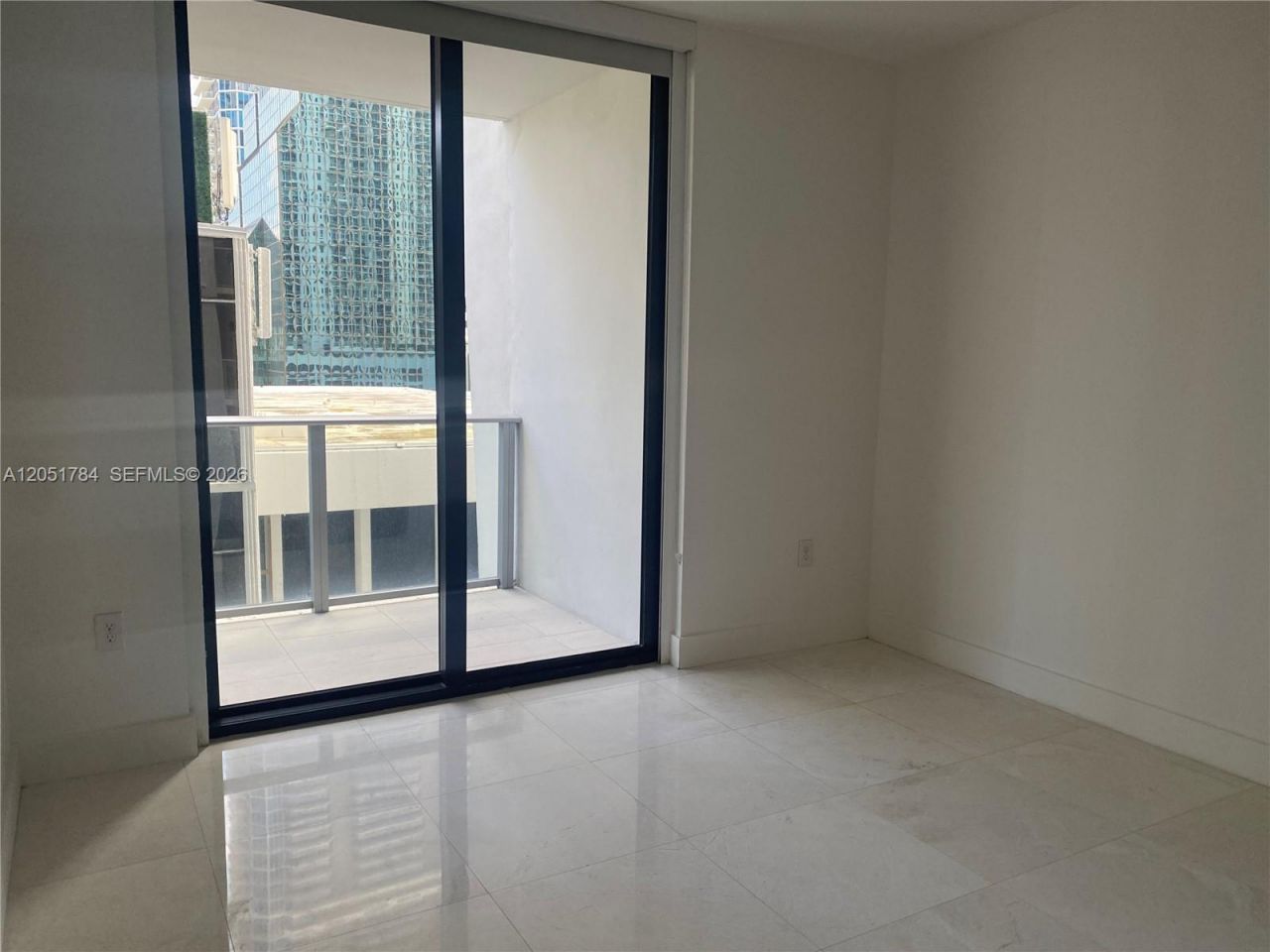 1010 Brickell Ave, Unit 1403, Miami, FL 33131 Photo