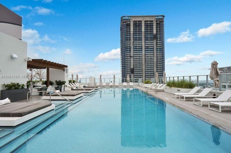 1010 Brickell Ave, Unit 1403, Miami, FL 33131 Photo