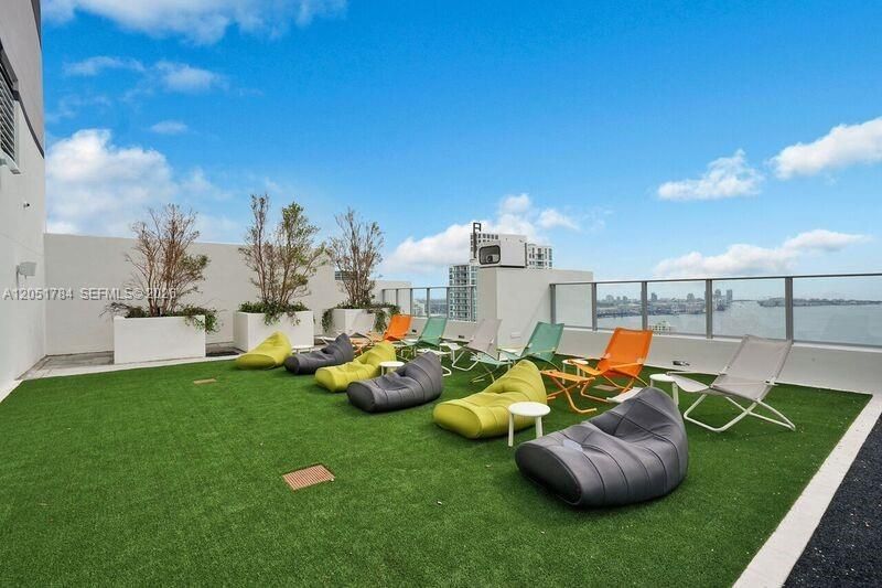 1010 Brickell Ave, Unit 1403, Miami, FL 33131 Photo