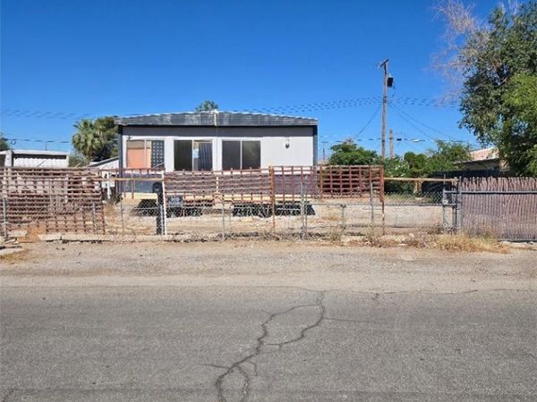 2253 Castleberry Lane, Las Vegas, NV 89156