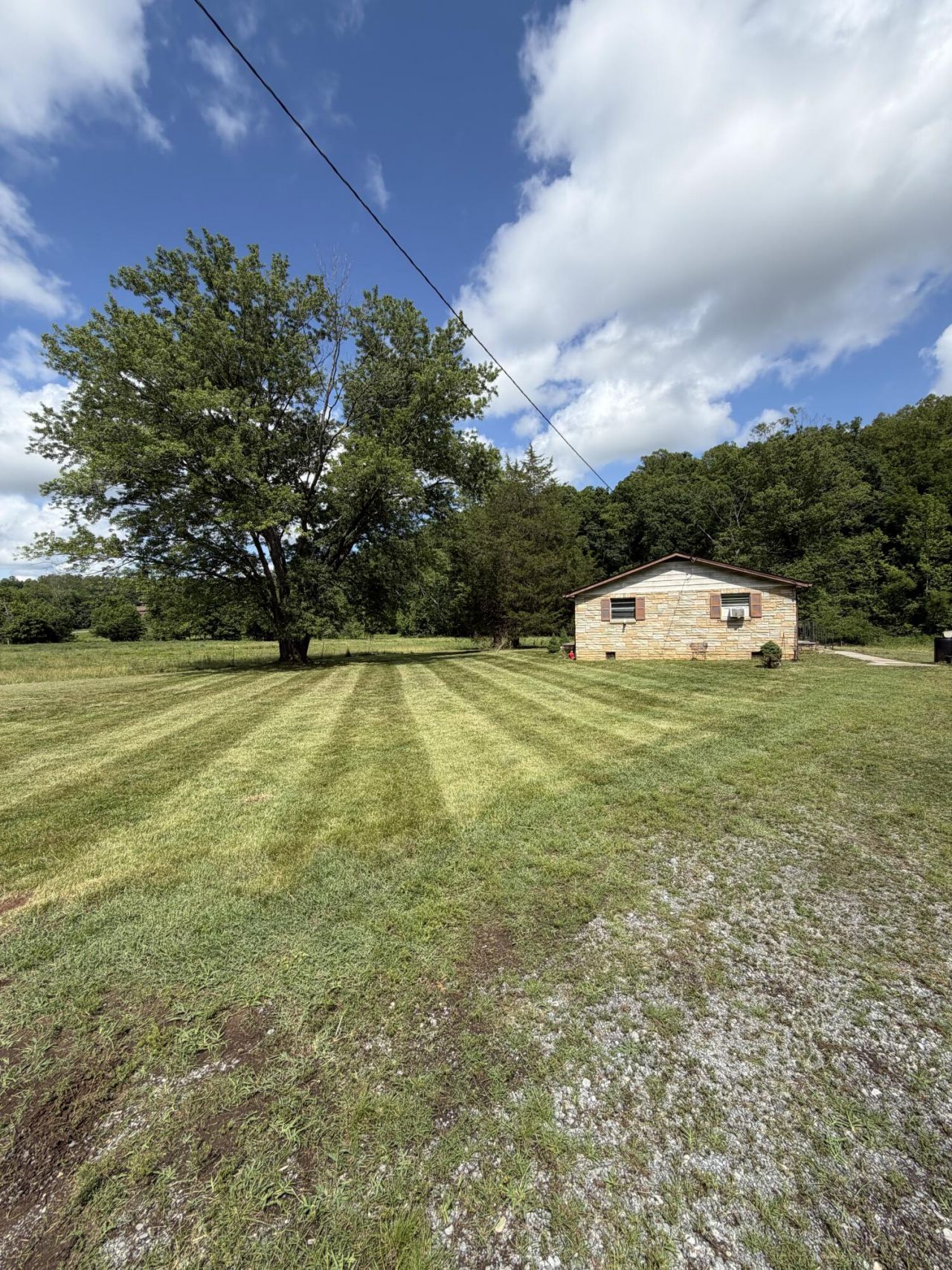 1018 Creekbed Dr , Goodview, VA 24095 Main Photo