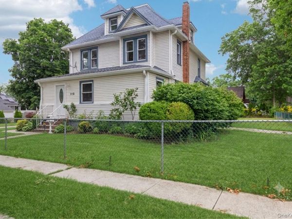 112 Woods Avenue, Roosevelt, NY 11575
