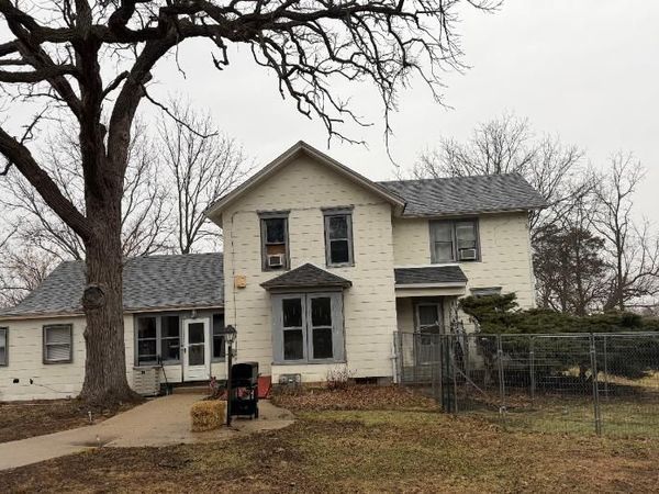37390 N Dilley's Road , Wadsworth, IL 60083
