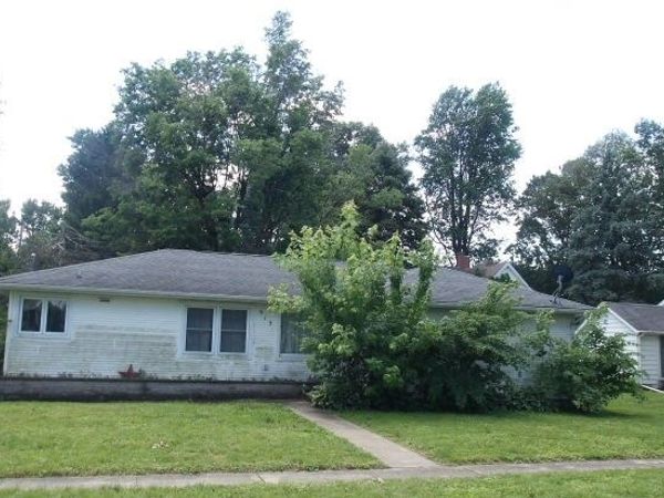 515 E Washington Street , Hoopeston, IL 60942