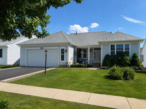 828 Bohannon Circle, Oswego, IL 60543