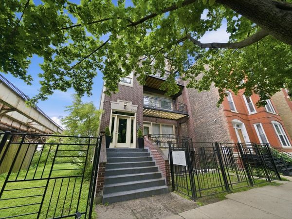 308 W EVERGREEN Avenue , Unit 1R, Chicago, IL 60610