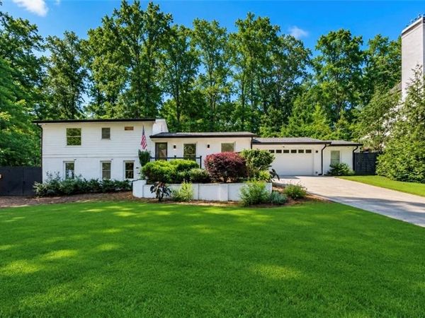 70 Bonnie Lane, Sandy Springs, GA 30328