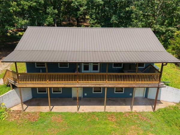 9906 Farm Road 1162, Cassville, MO 65625