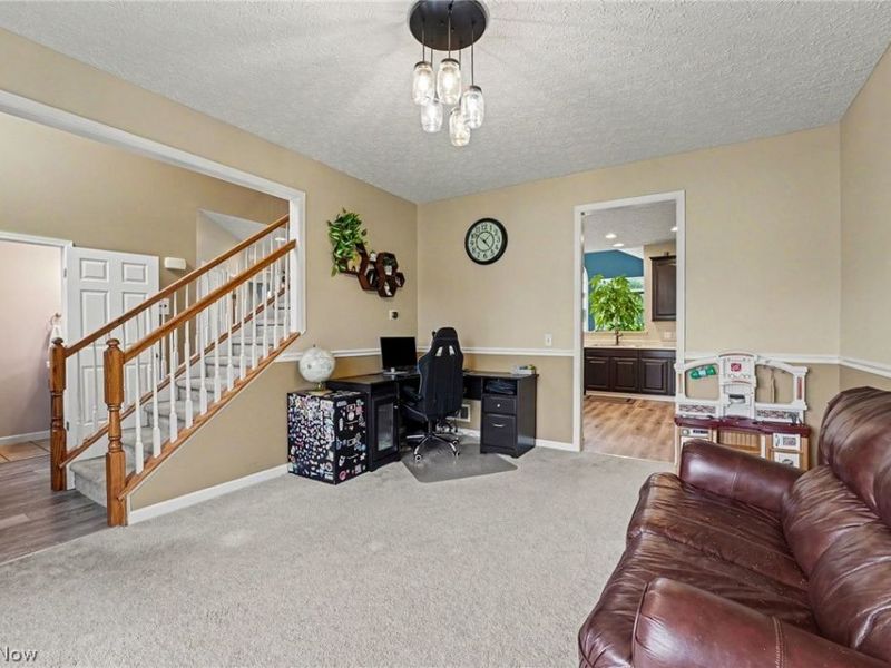 2721 Candlestick Drive, Norton, OH 44203 Photo 6