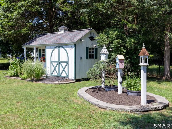 9 Whitewood, Clinton, CT 06413