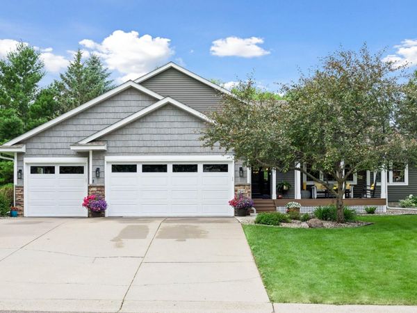 2945 Costa Lane, Little Canada, MN 55117