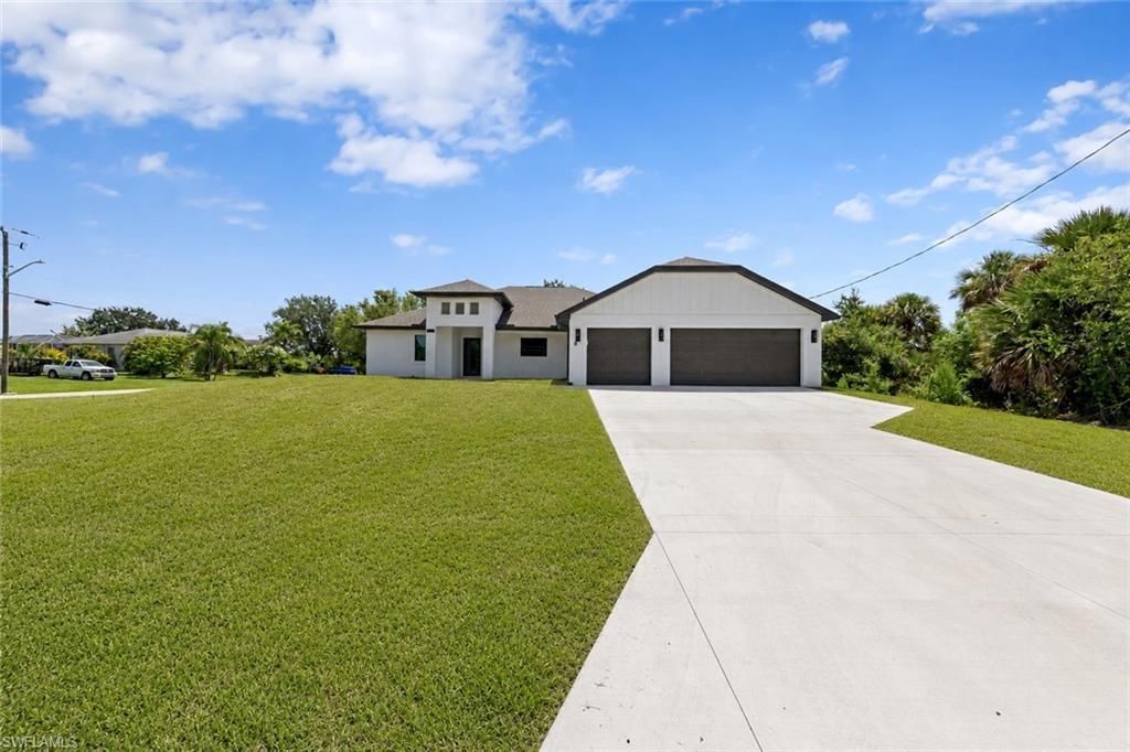 6156 Hughes Ave , Fort Myers, FL 33905 Photo