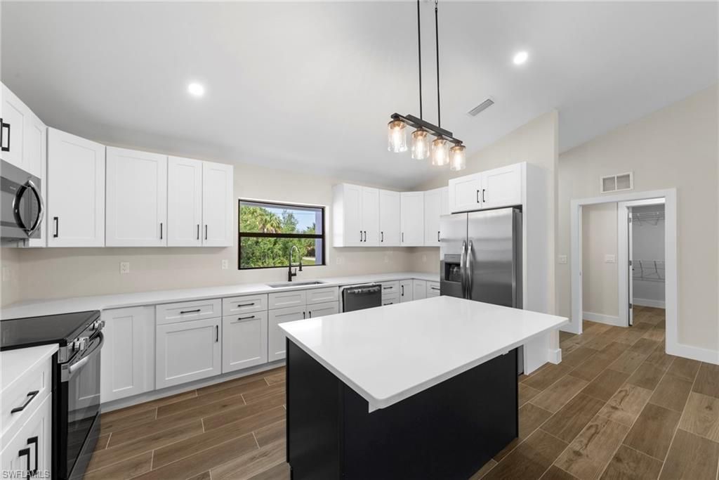 6156 Hughes Ave , Fort Myers, FL 33905 Photo