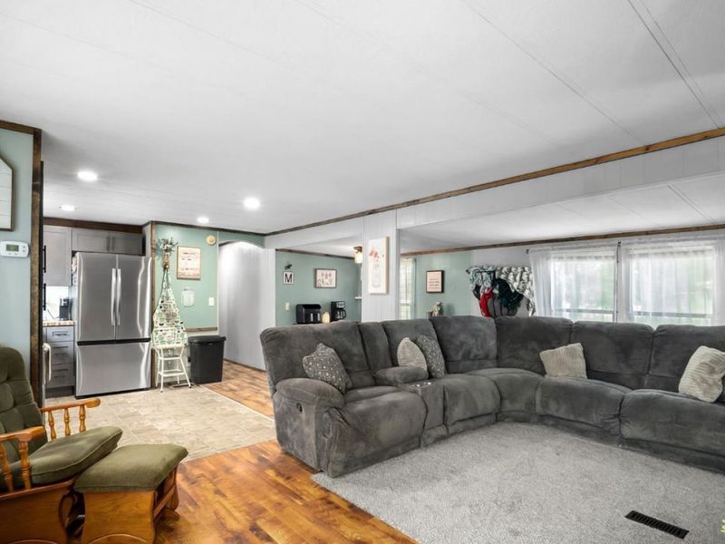 6939 Eckmansville Road, Winchester Twp, OH 45697 Photo 4