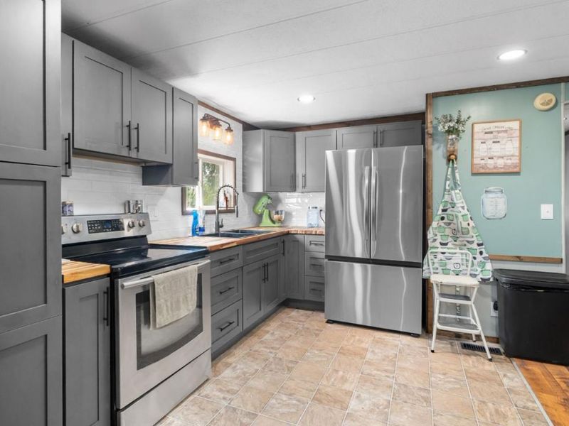 6939 Eckmansville Road, Winchester Twp, OH 45697 Photo 5
