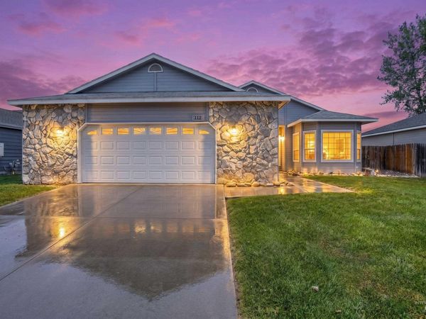112 W Davenport Dr, Meridian, ID 83642