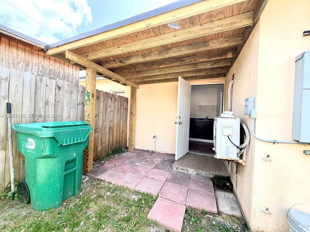 1340 NW 191st St , Unit 1, Miami Gardens, FL 33169 Photo