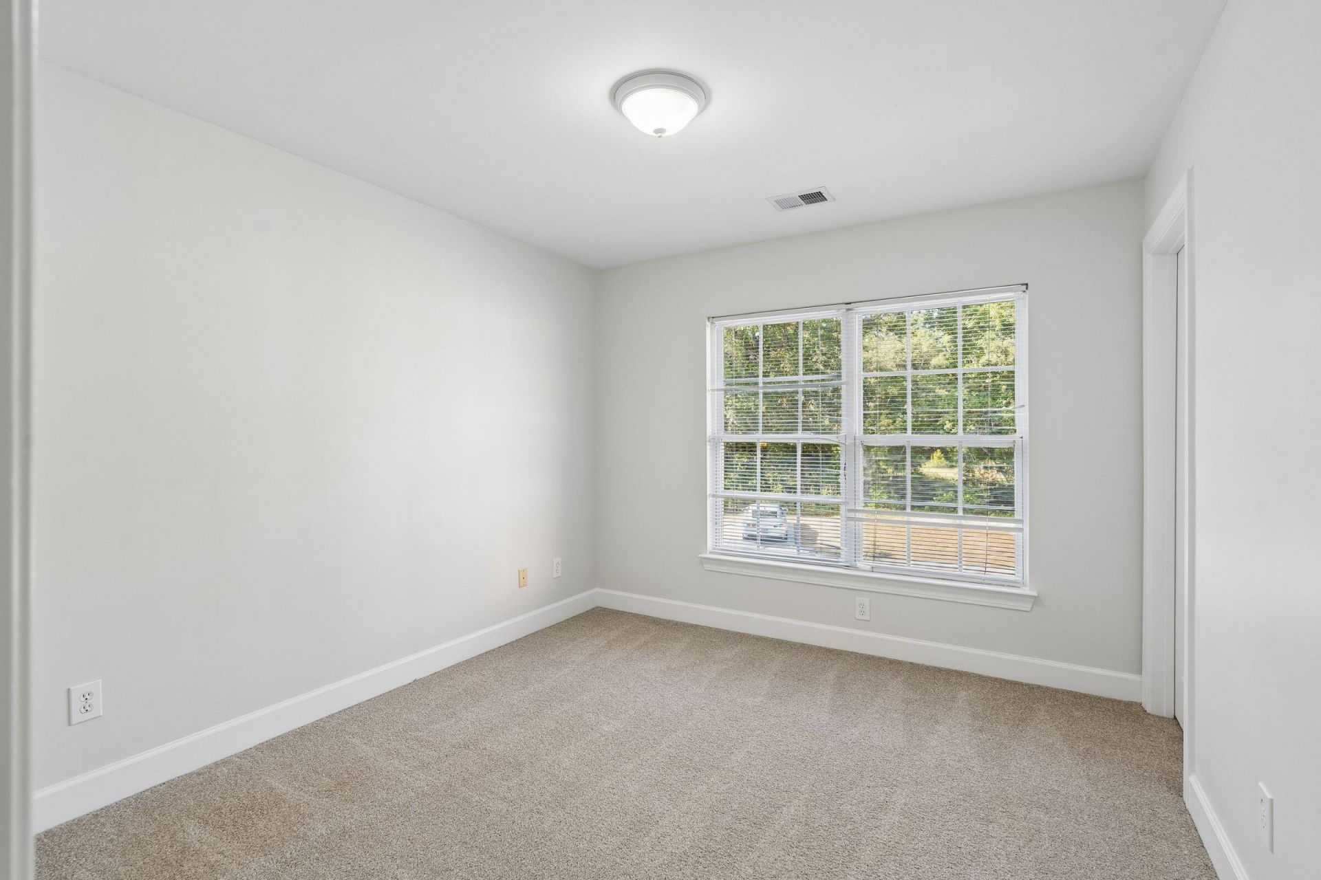 3065 Sugarberry Lane Photo 18