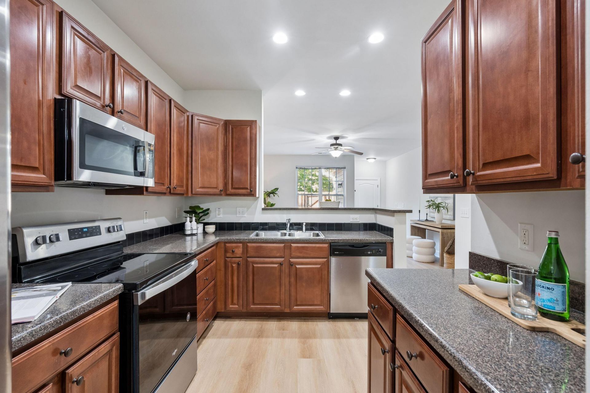 3065 Sugarberry Lane Photo 8