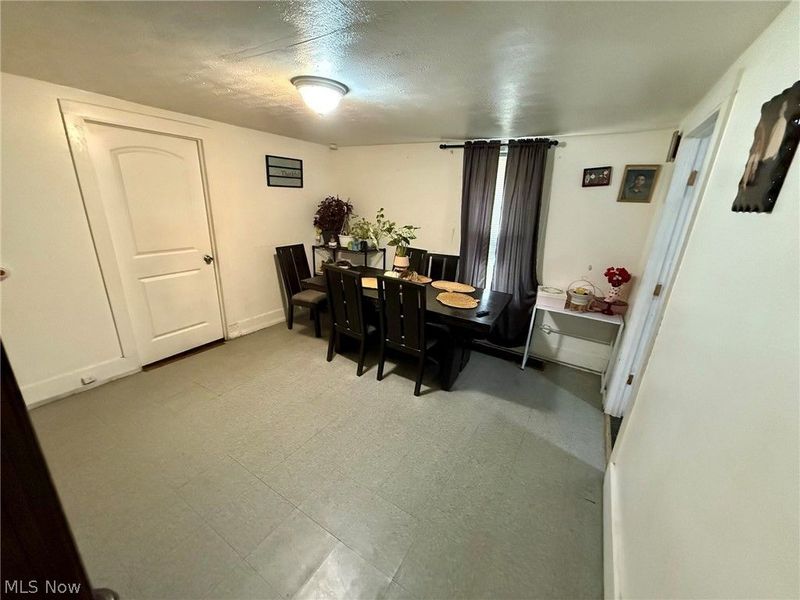 477 Henry Street, Painesville, OH 44077 Photo 3