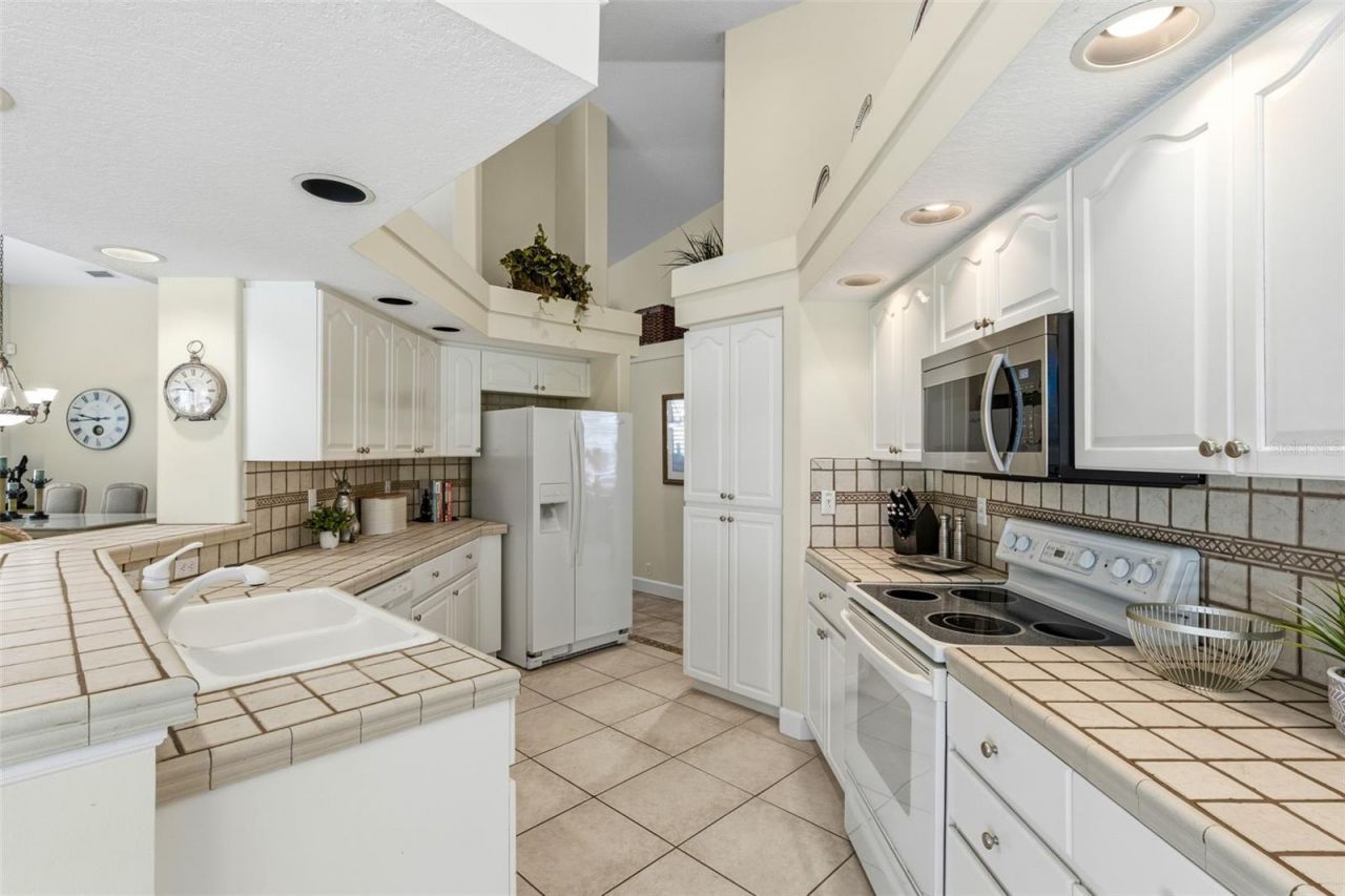 8718 54th Avenue E, Bradenton, FL 34211 Photo