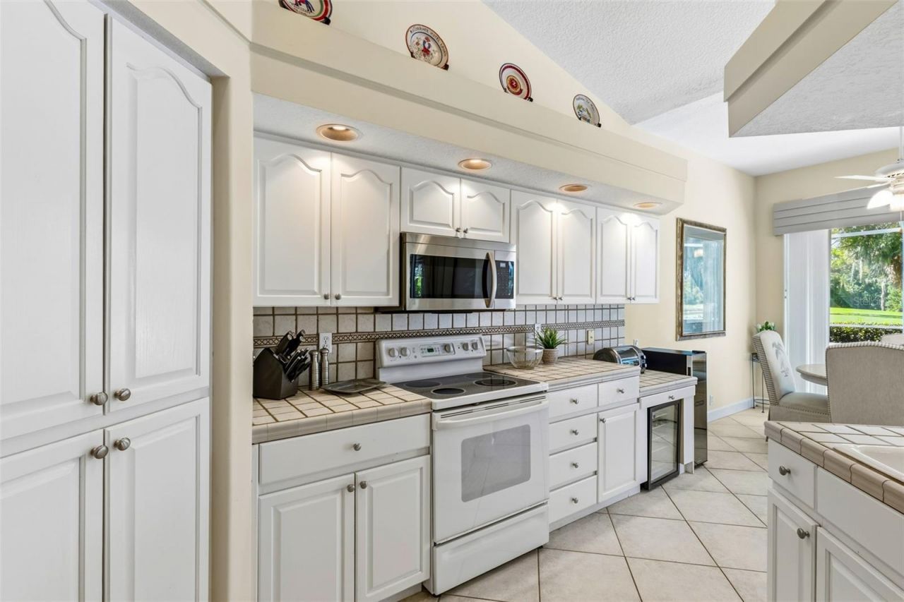 8718 54th Avenue E, Bradenton, FL 34211 Photo