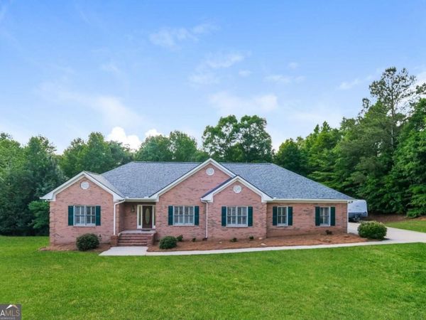 604 Clearwater Court, Mcdonough, GA 30252