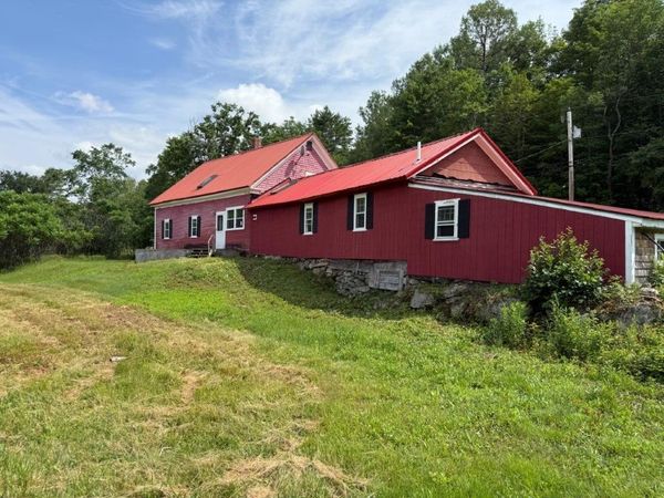 446 Walker Brook Road, Danbury, NH 03230
