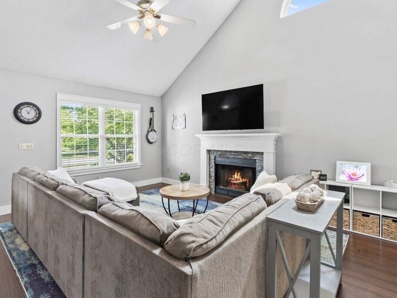 8975 Newmills Lane, Lewis Center, OH 43035 Photo 6