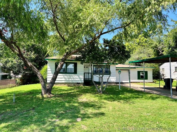 503 E 22nd Street , Okmulgee, OK 74447