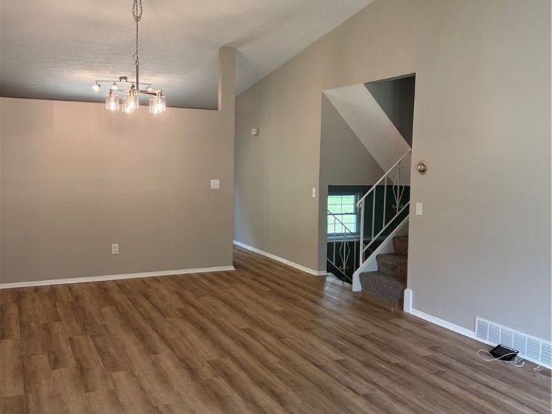 26150 Raintree Boulevard, Olmsted Falls, OH 44138 Photo 20