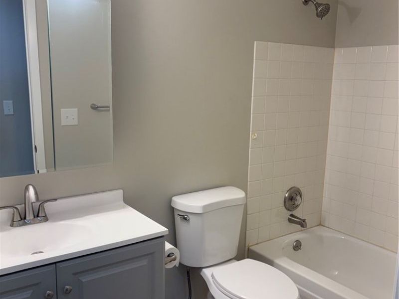26150 Raintree Boulevard, Olmsted Falls, OH 44138 Photo 22